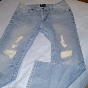 💙 Distressed Jeans 33x30